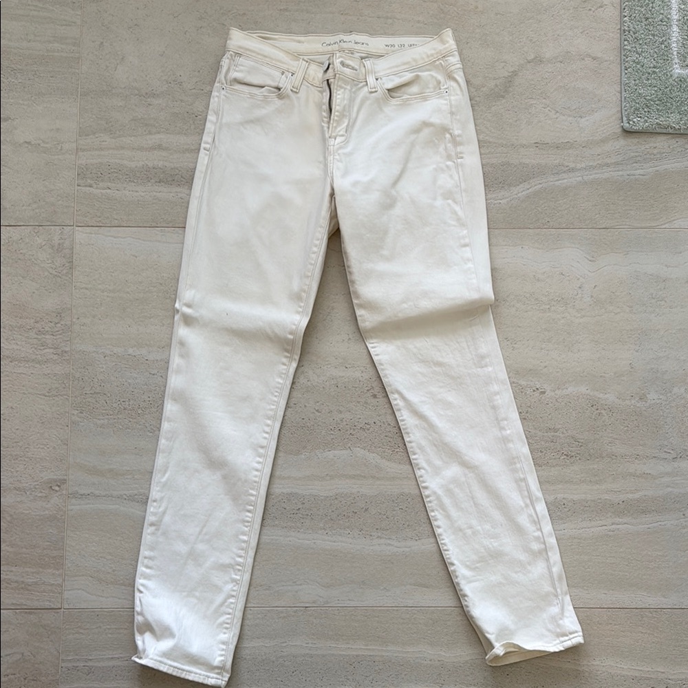 Women's White Jeans